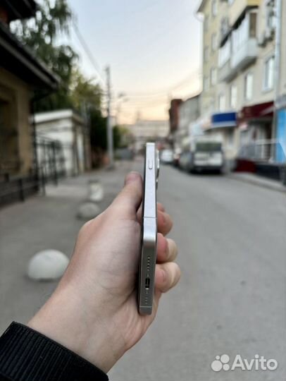 iPhone 15 Pro, 128 ГБ