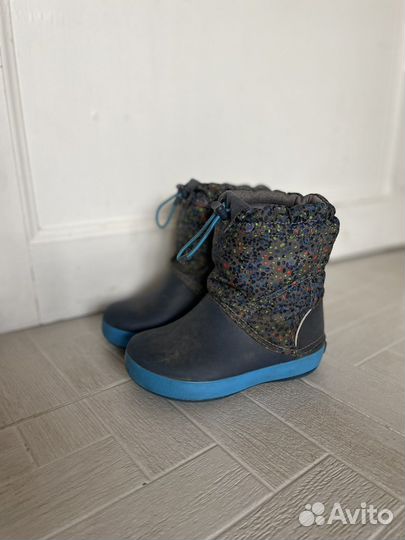 Демисезонные сапоги crocs c10