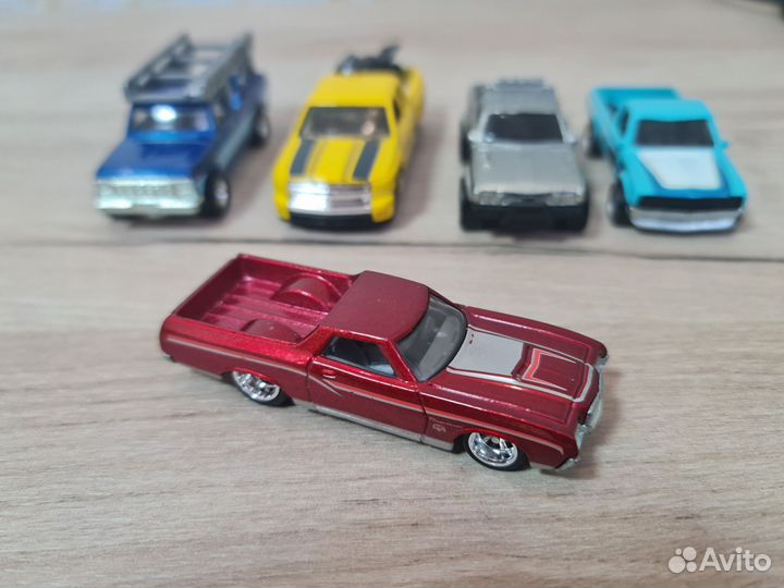 Hot wheels Trucks set Premium Car Culture 2016