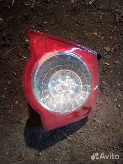 Продам правый задний поворотник