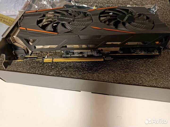 Видеокарта Gigabyte RX 570 4GB