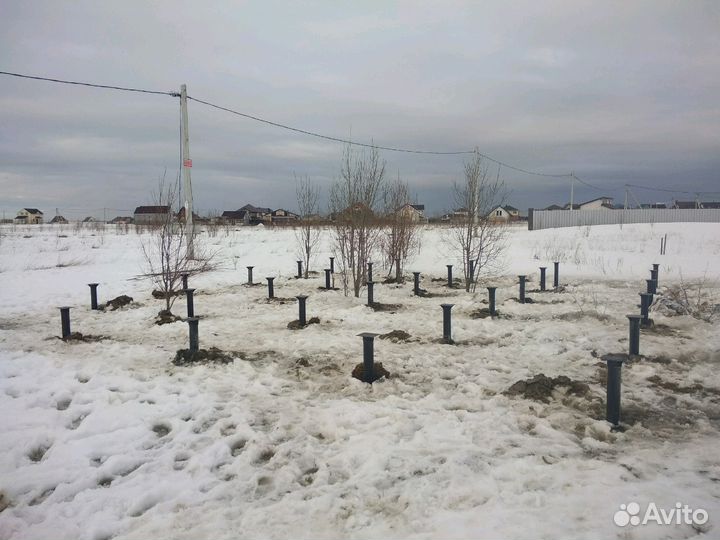 Фундамент на винтовых сваях который стоит