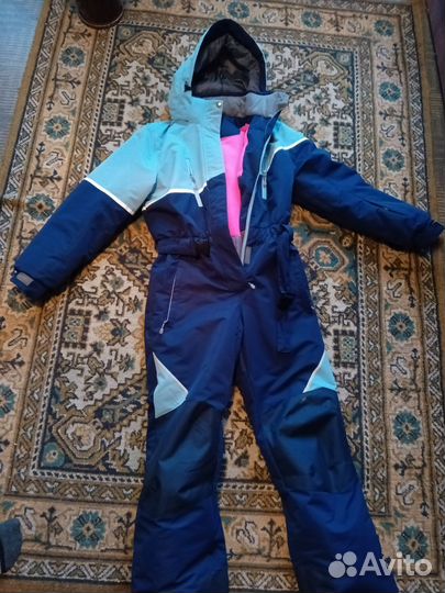 Горнолыжный костюм
