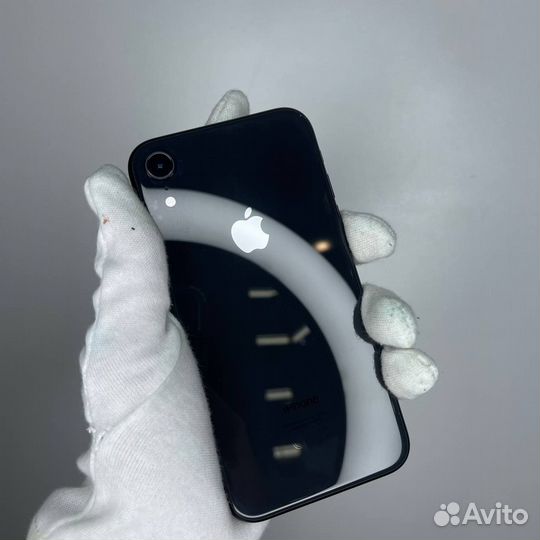 iPhone Xr, 64 ГБ