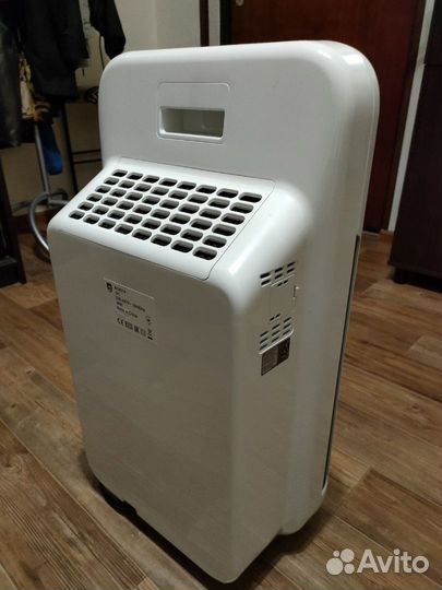Очиститель воздуха Philips AC4014