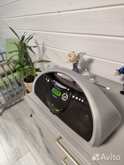 Магнитола sony