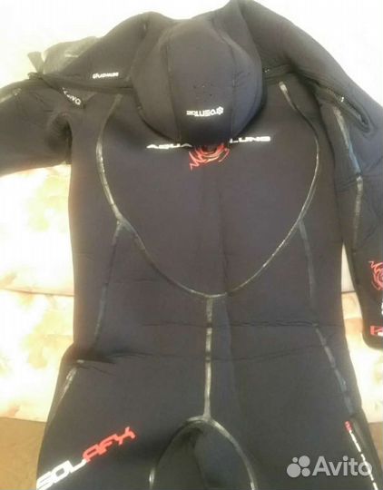 Гидрокостюм 