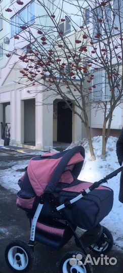 Коляска 3 в 1 с автолюлькой