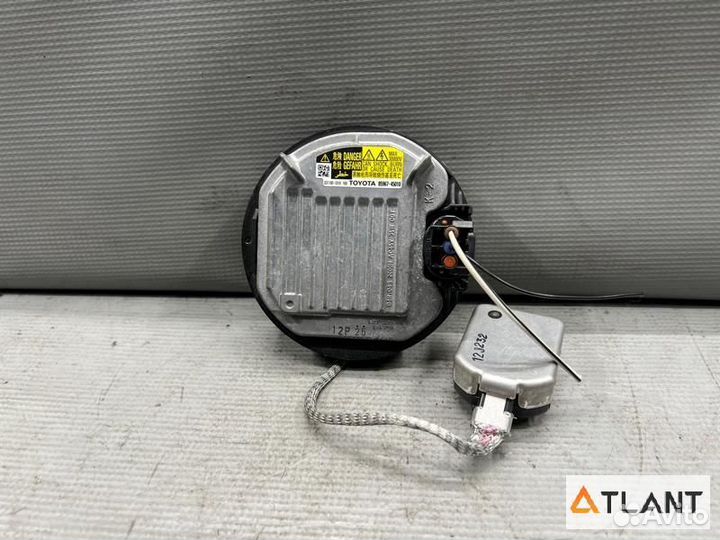 Блок ксенона toyota vitz