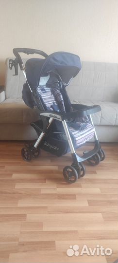 Продам прогулочную коляску Babycare