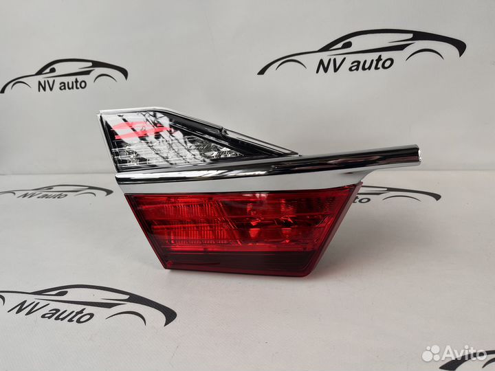 Toyota camry 55 фонарь внутренний левый 15-17