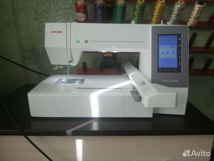 Вышивальная машина Janome memory craft 550e