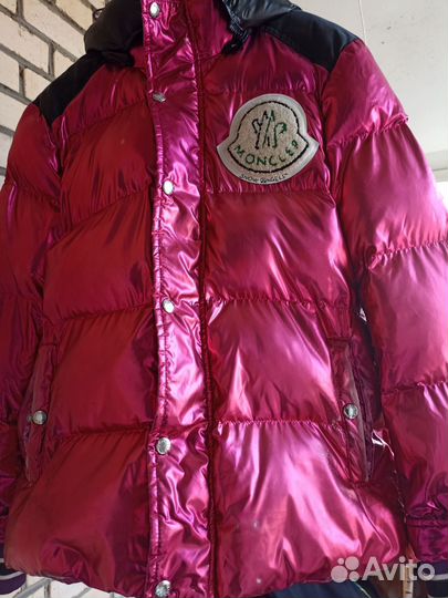 Куртки moncler