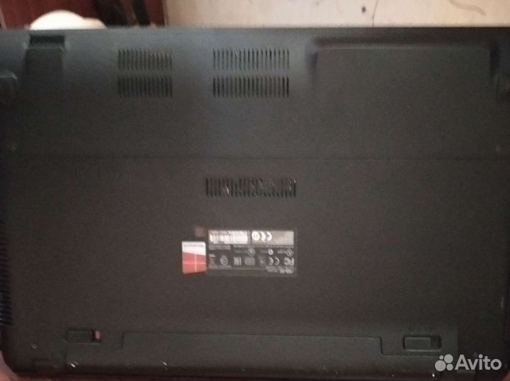 Ноутбук Asus X552E