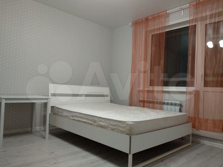 Квартира-студия, 30 м², 18/25 эт.