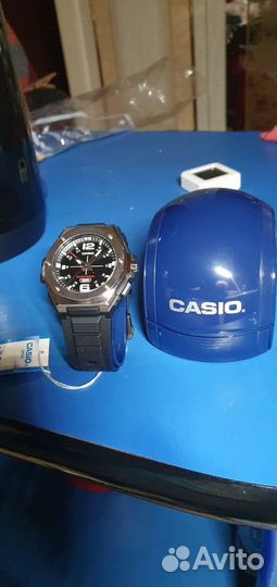 Часы Casio Иллюминатор