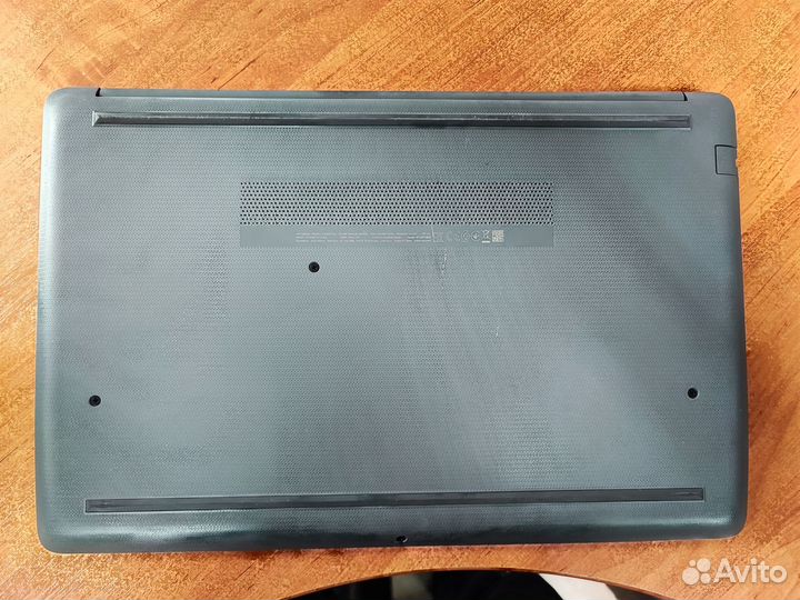 Ноутбук hp 15-da0073 SVA, i3 7020U 4гб DDR4, 500гб