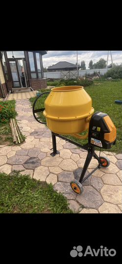 Бетоносмеситель EAC 180 л