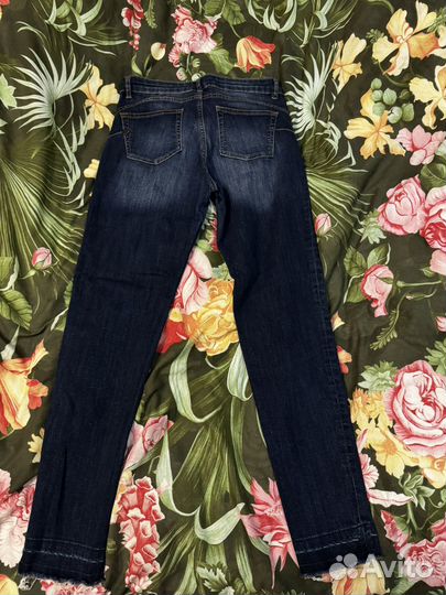 Джинсы женские