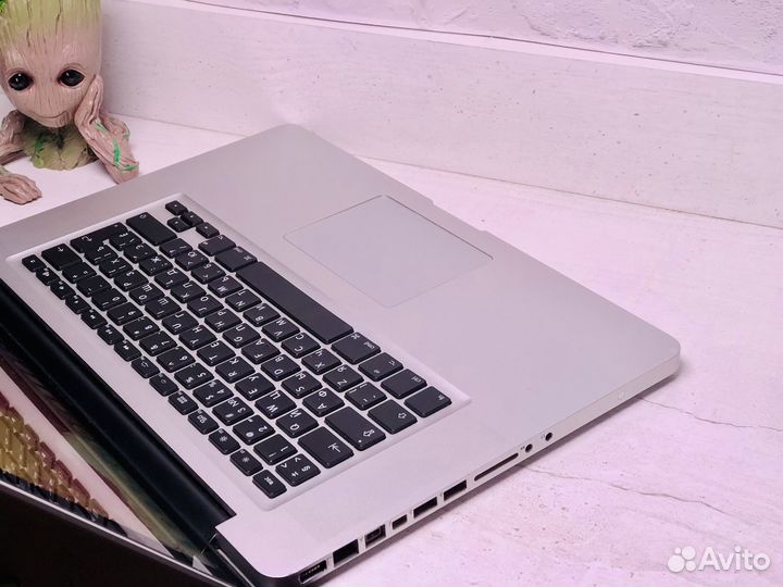 Ноутбук Apple macbook pro 15/Core-i7/8GB/SSD/Nvidi