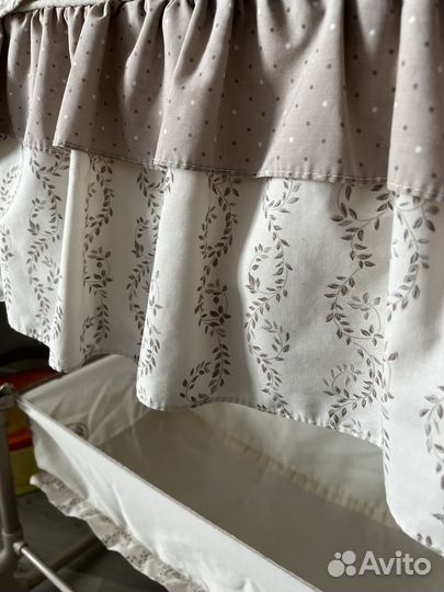 Кроватка люлька на колесах