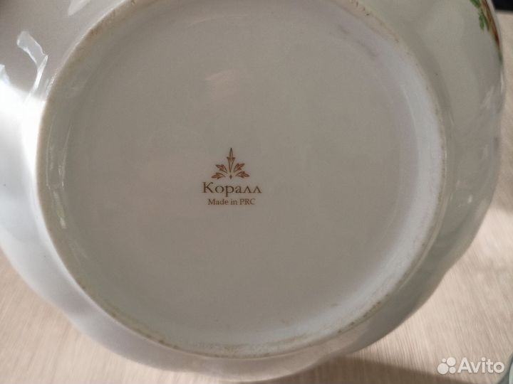 Тарелки разные