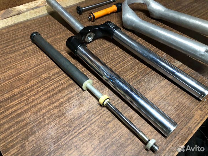 Вилка rock shox argyle RCT