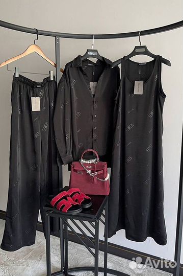 Платье Balenciaga