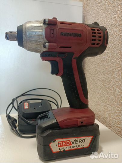 Гайковерт ударный аккумуляторный