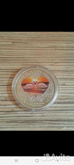 Серебряная монета love is precious