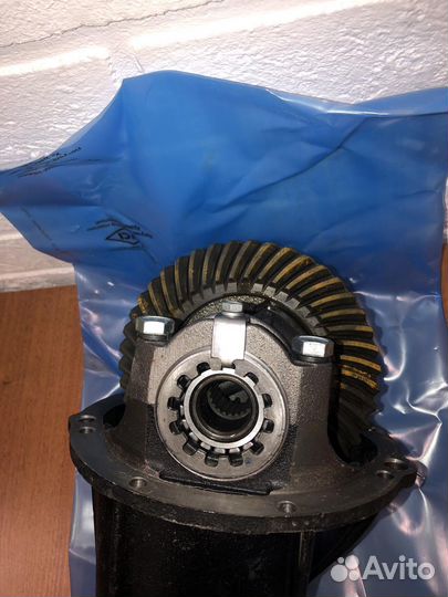 Редуктор задний оригинал Нива