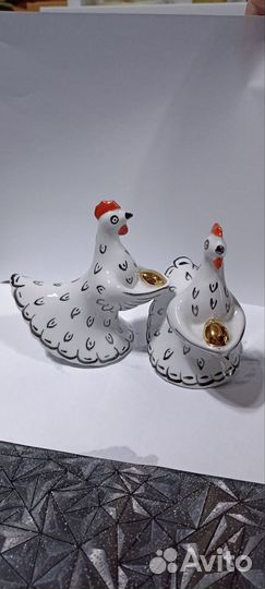 Курица фарфоровая