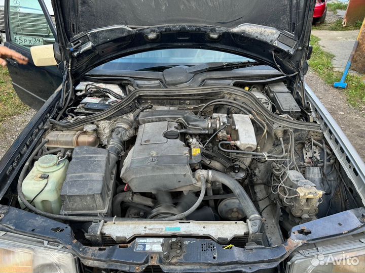 Разбор мерседес 124 2.2 АКПП 1994