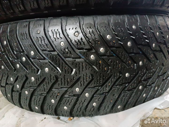 Nokian Tyres Hakkapeliitta 8 205/55 R16 94T