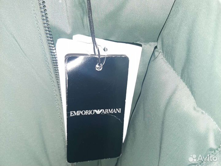 Куртка Emporio Armani размер M новая