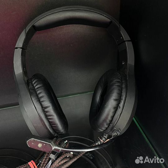 Игровые наушники с микрофоном