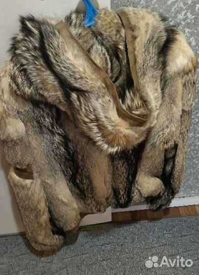 Продам мужскую шубу. Канадский волк