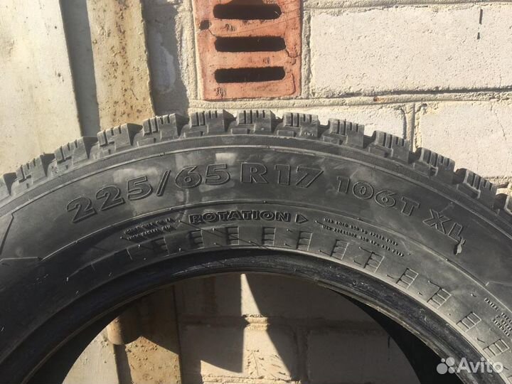 Nokian Tyres Hakkapeliitta 4 225/65 R17