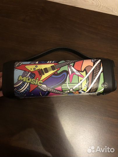 Блютуз колонка