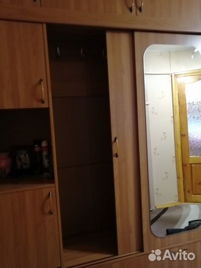 Шкаф прихожая бу