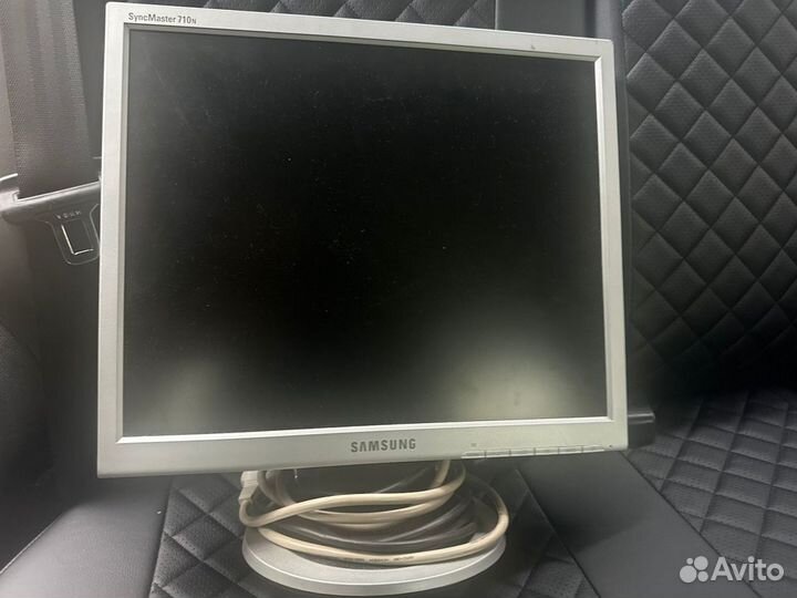 Монитор Samsung syncmaster 710n