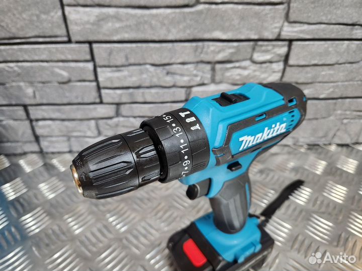 Дрель шуруповерт Makita 48V с набором