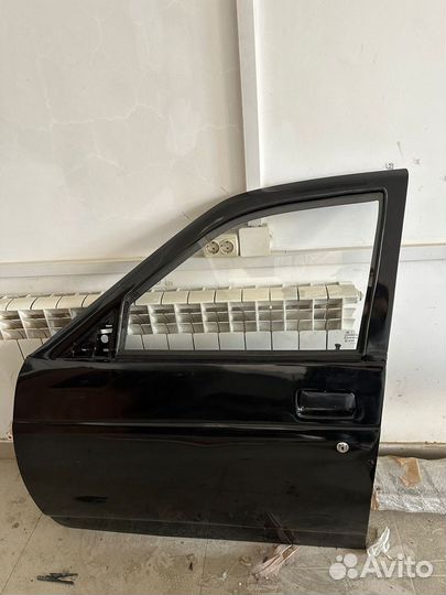 Дверь водительская priora