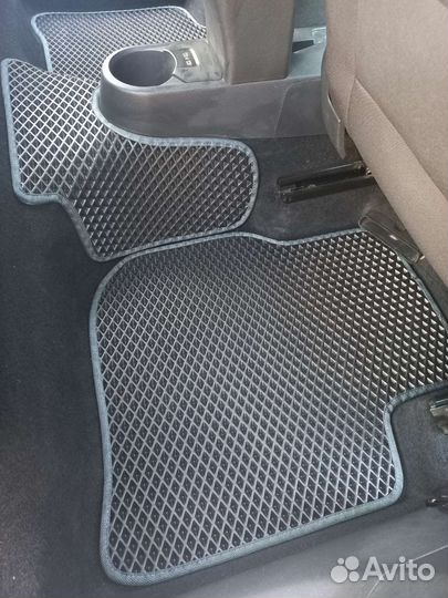 Коврики на шкода рапид и поло лифтбек