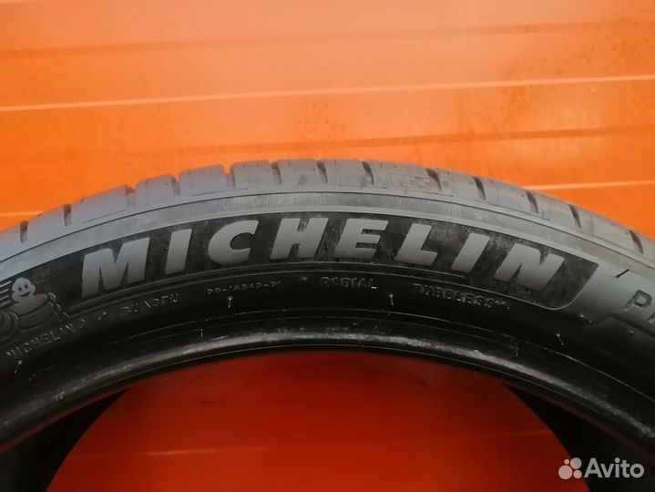 Michelin Pilot Sport 4 SUV 275/40 R22 108Y