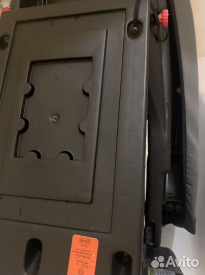 Автомобильное кресло heyner capsula 3 D