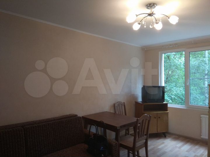 3-к. квартира, 43 м², 4/5 эт.