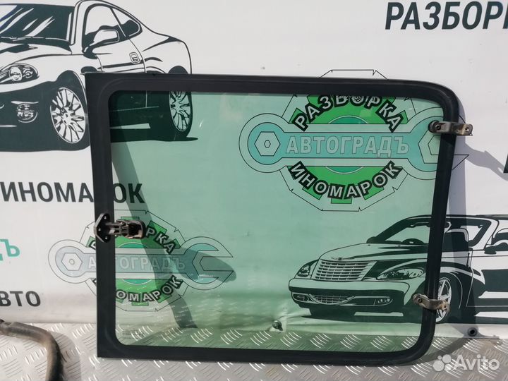 Стекло левое среднее Peugeot Partner M59 2004г