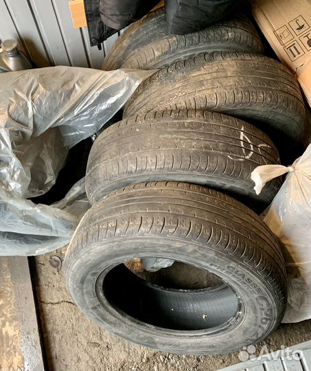 Nexen Classe Premiere 672A 215/65 R16 98H