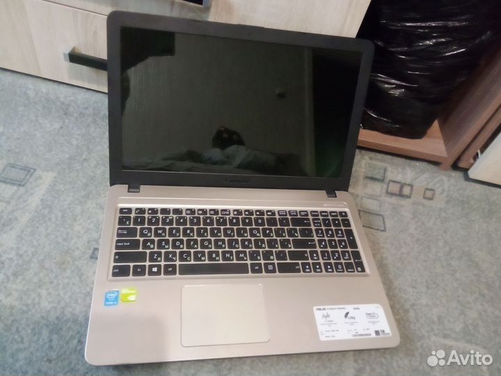 Ноутбук asus x540l